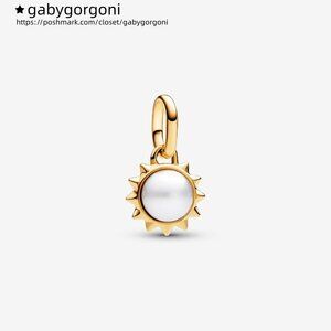 Pandora Pandora ME Treated Freshwater Cultured Pearl Sun Mini Dangle Charm